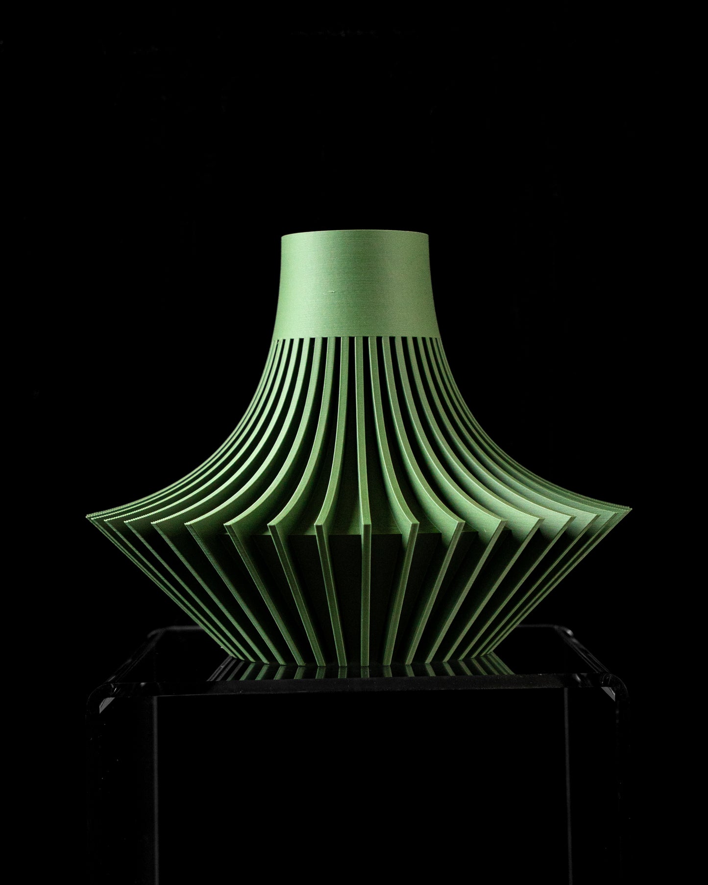 Vaza Decorativa Yin ArtVeris Inaltime 15cm