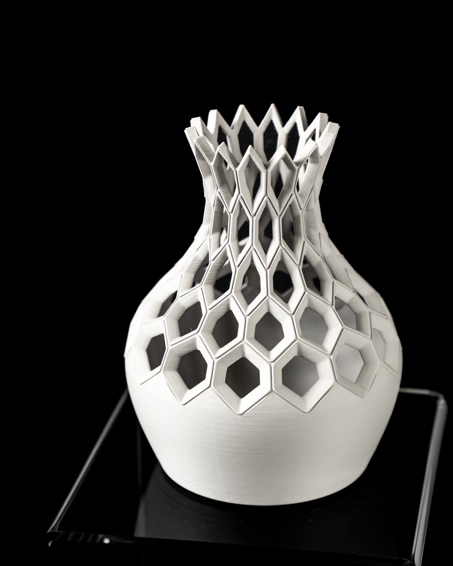 Vaza Decorativa Hexa ArtVeris Inaltime 20cm