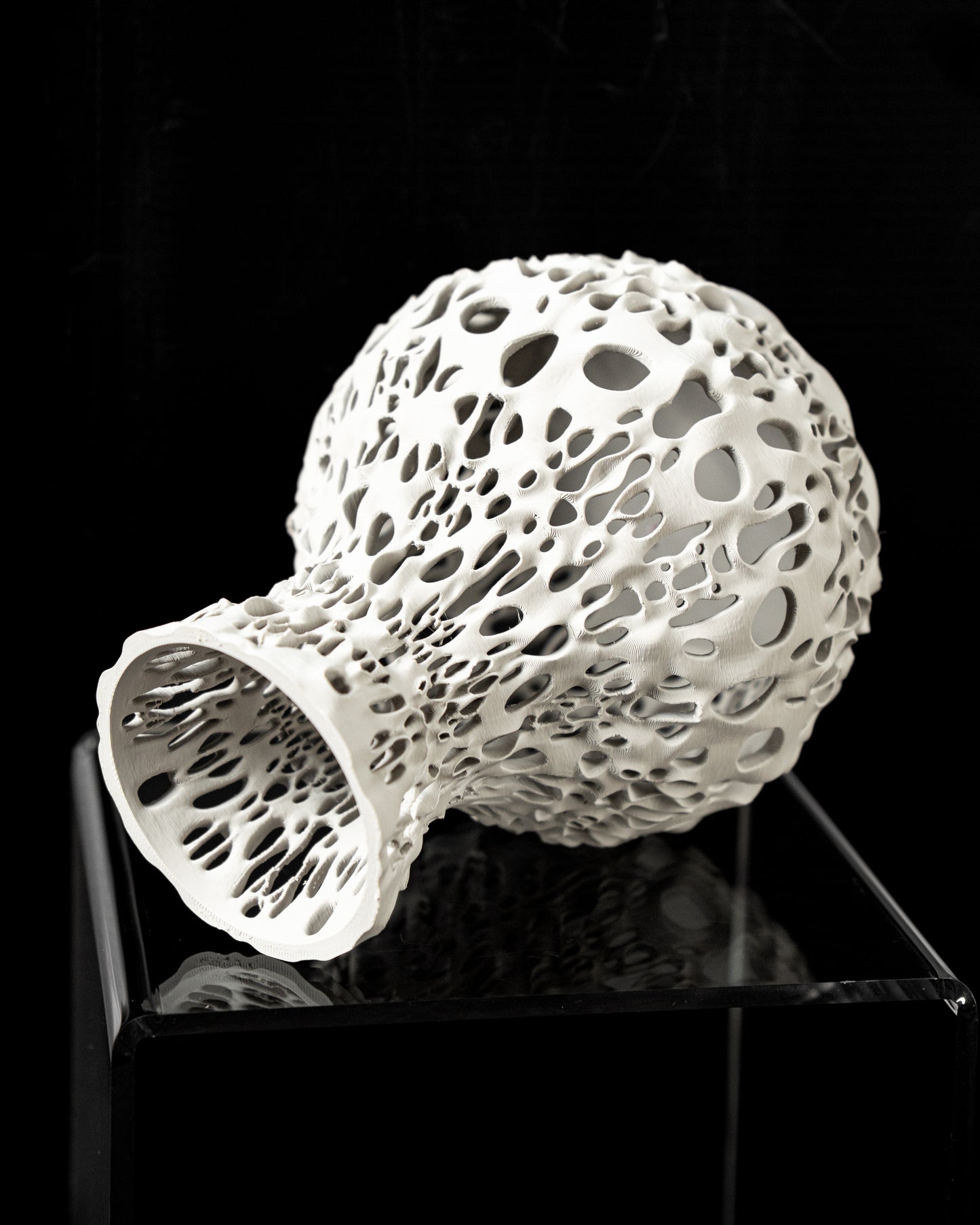 Vaza Decorativa Spotted ArtVeris Inaltime 20cm