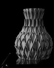 Vaza Decorativa Petal ArtVeris Inaltime 20cm Wanty