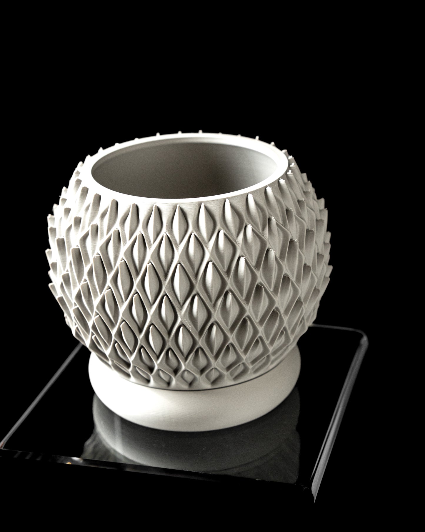 Ghiveci Decorativ Petal ArtVeris Inaltime 12cm