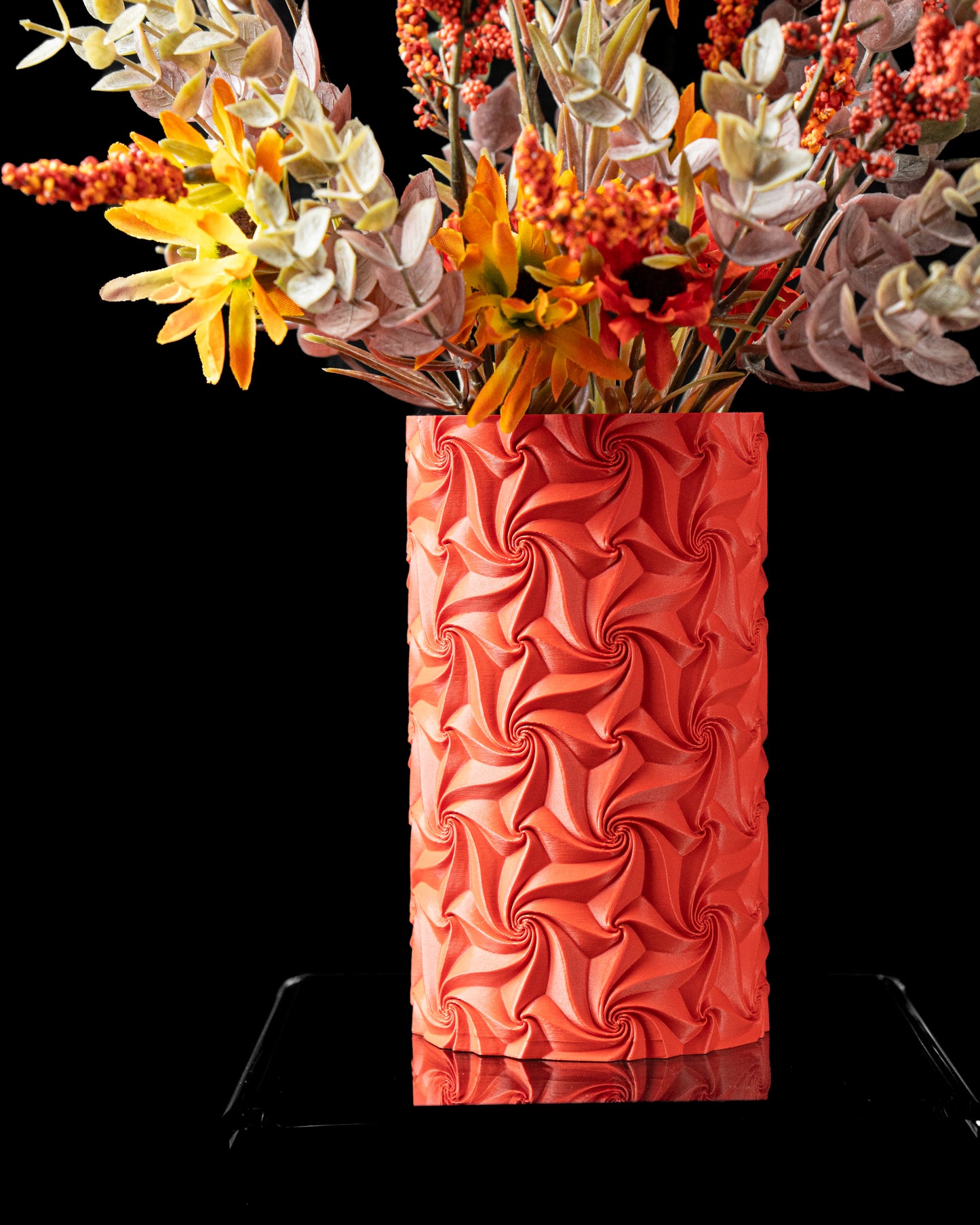 Vaza Decorativa Swirl ArtVeris Inaltime 20cm