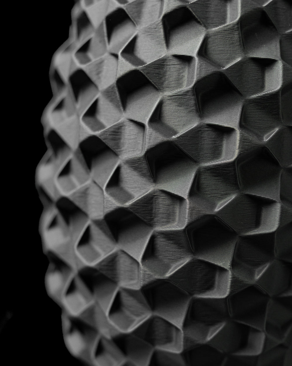 Vaza Decorativa Cobble ArtVeris Inaltime 20cm Negru Wanty