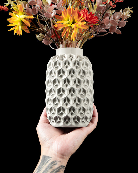 Vaza Decorativa Trihex ArtVeris Inaltime 20cm Alb